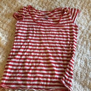 Old Navy Maternity shirt